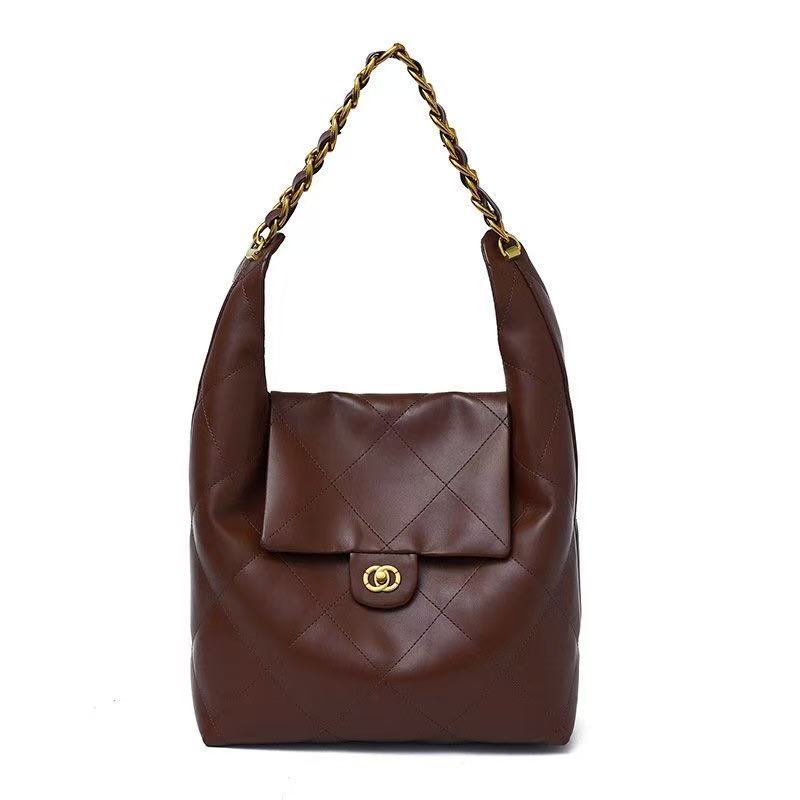 Chanel 25K Hobo Hippie Underarm Bag